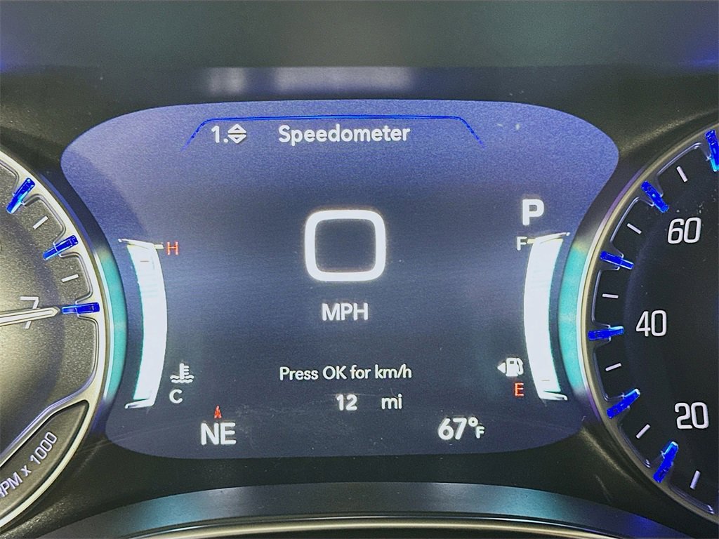 New 2026 Chrysler Pacifica Limited image 11