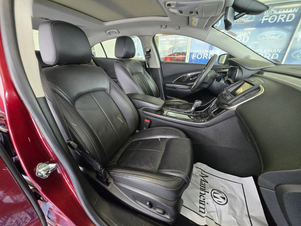 Used 2016 Buick LaCrosse Leather image 25
