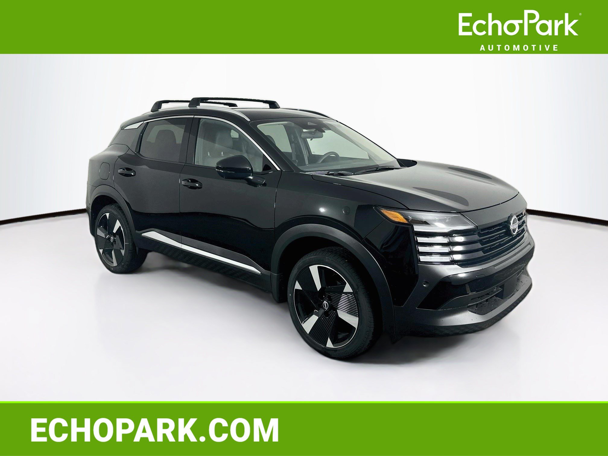 Used 2026 Nissan Kicks SR w/ Cold Weather Package