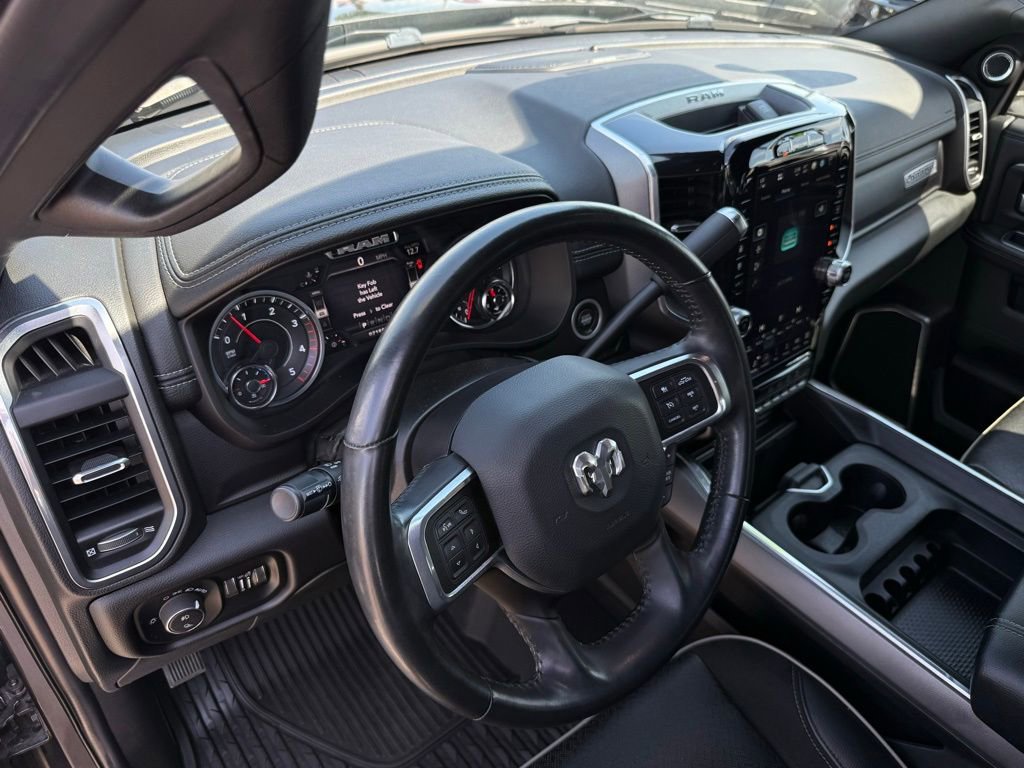 Used 2022 RAM 2500 Laramie AWD/4WD image 18