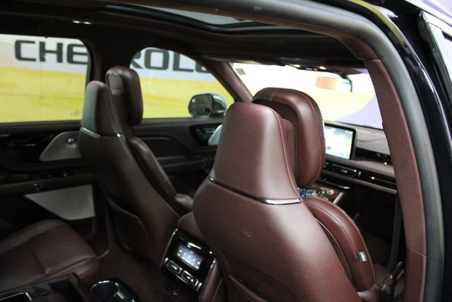 Used 2021 Lincoln Aviator Black Label w/ Dynamic Handling Package AWD/4WD image 10