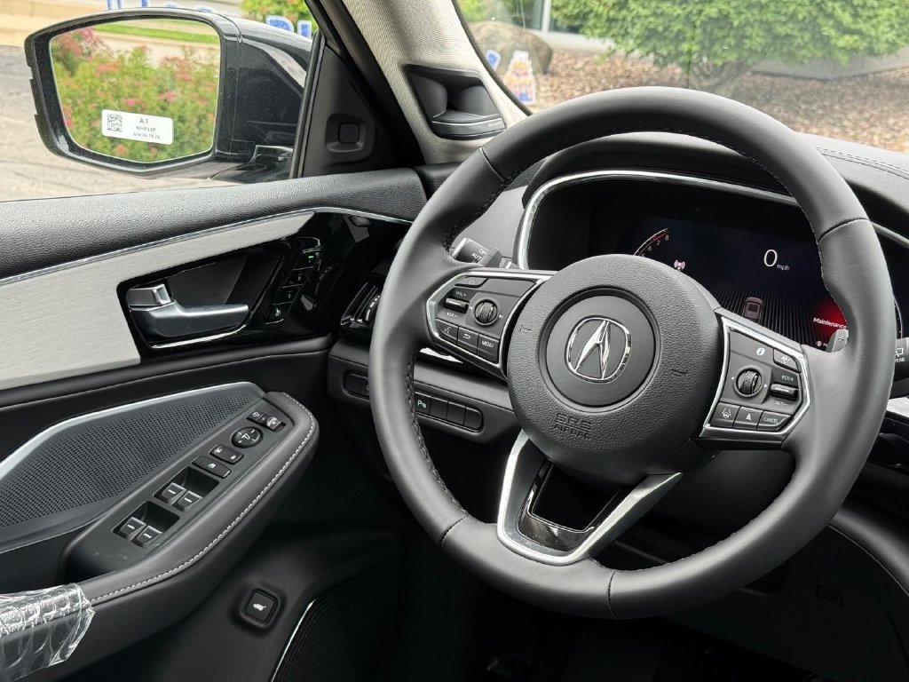 New 2026 Acura MDX w/ Technology Package AWD/4WD image 8