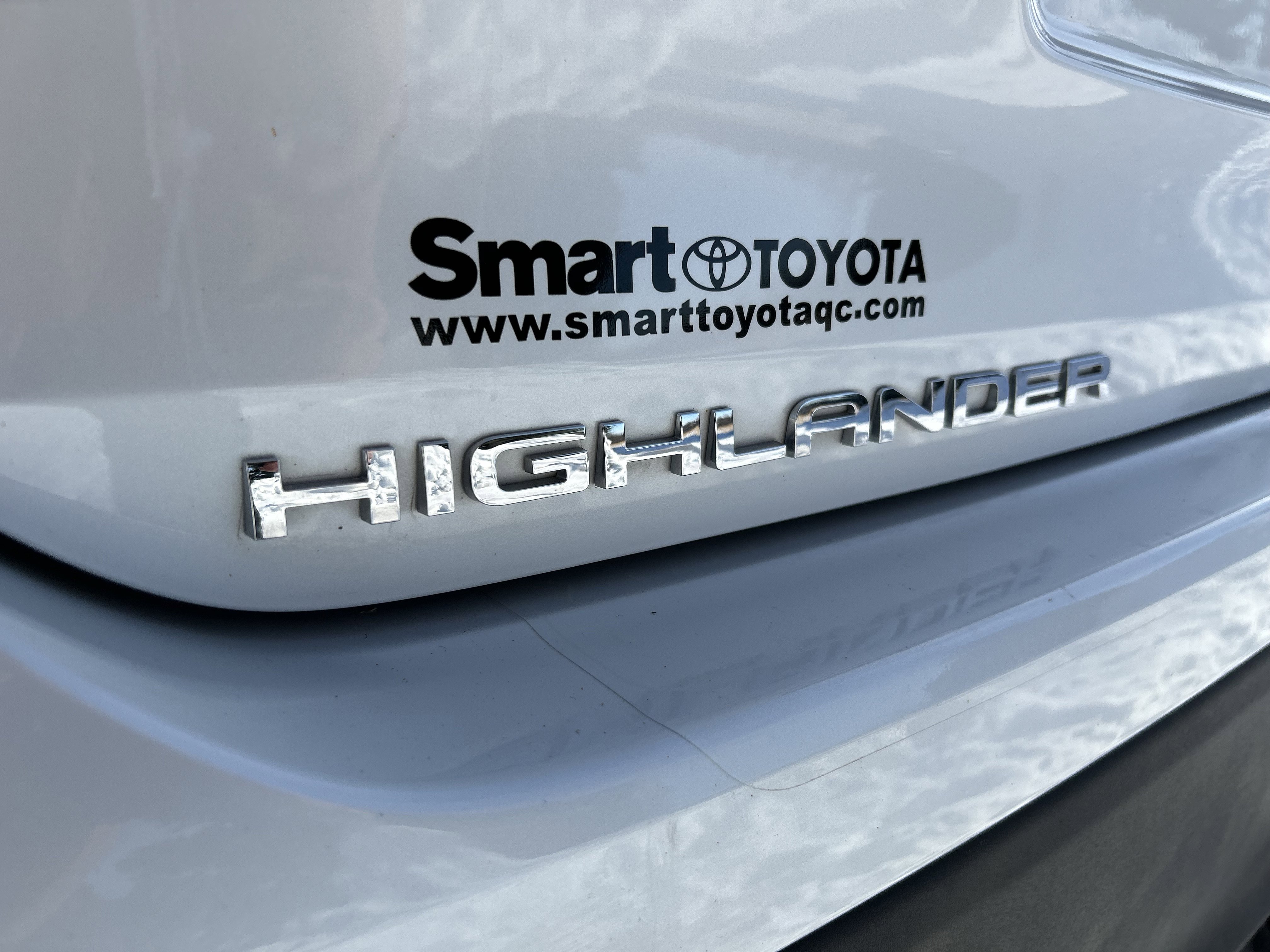 Certified 2023 Toyota Highlander XLE image 8