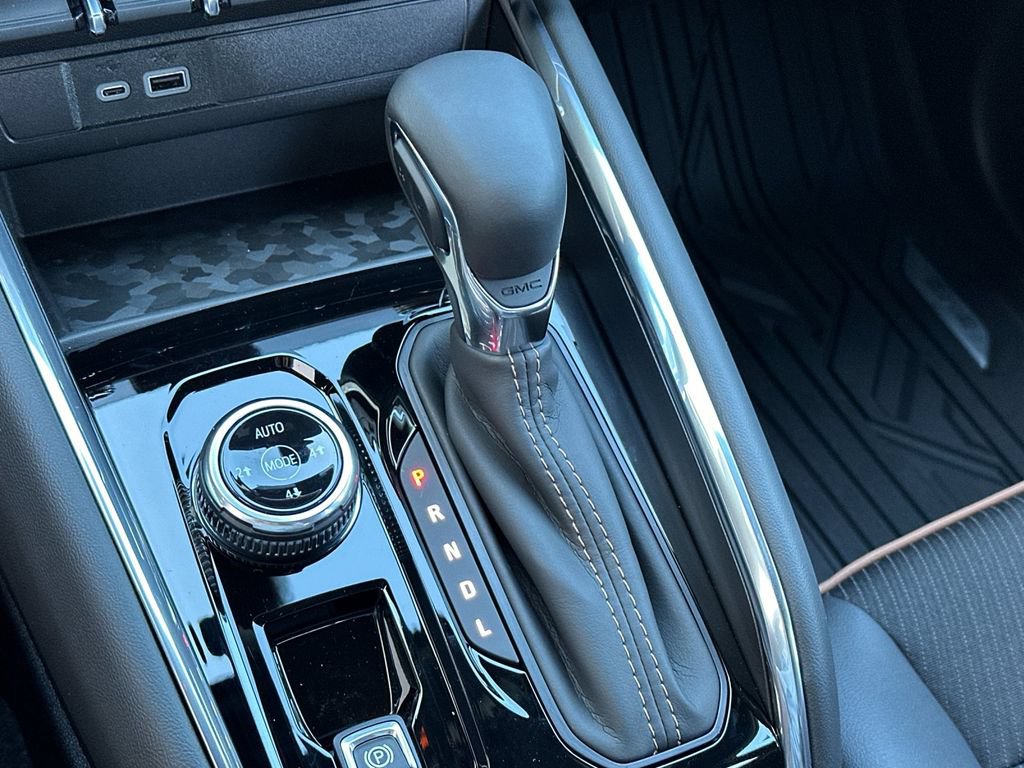 New 2026 GMC Canyon AT4 w/ Nightfall Edition AWD/4WD image 23