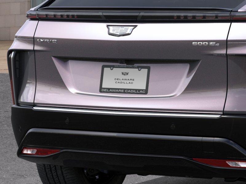 New 2026 Cadillac Lyriq Luxury AWD/4WD image 14