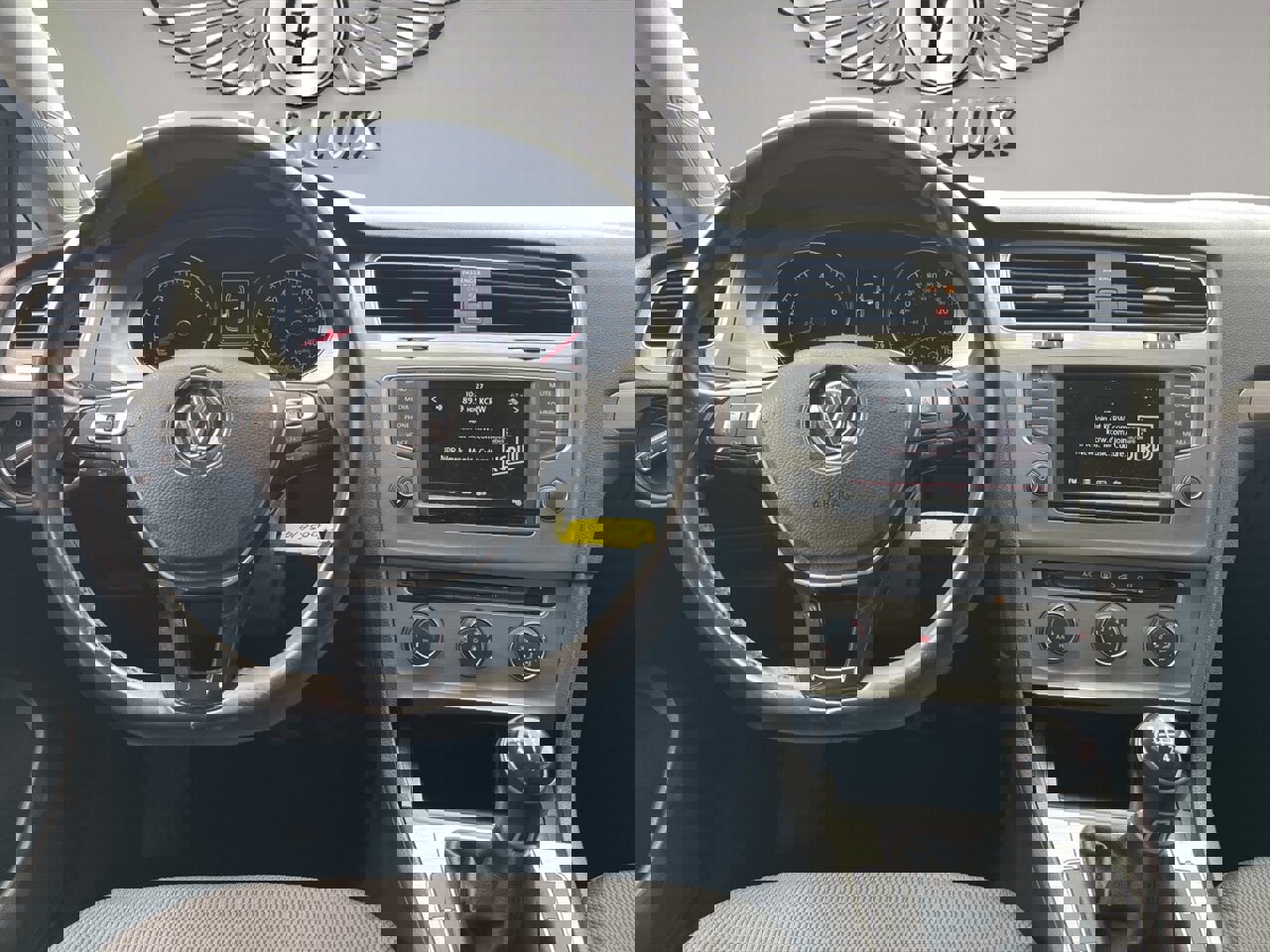 Used 2016 Volkswagen Golf S image 12