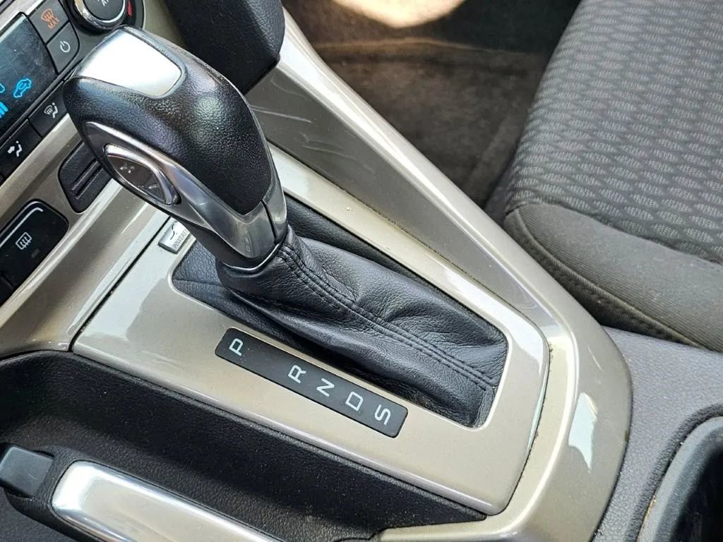 Used 2012 Ford Focus SEL image 21