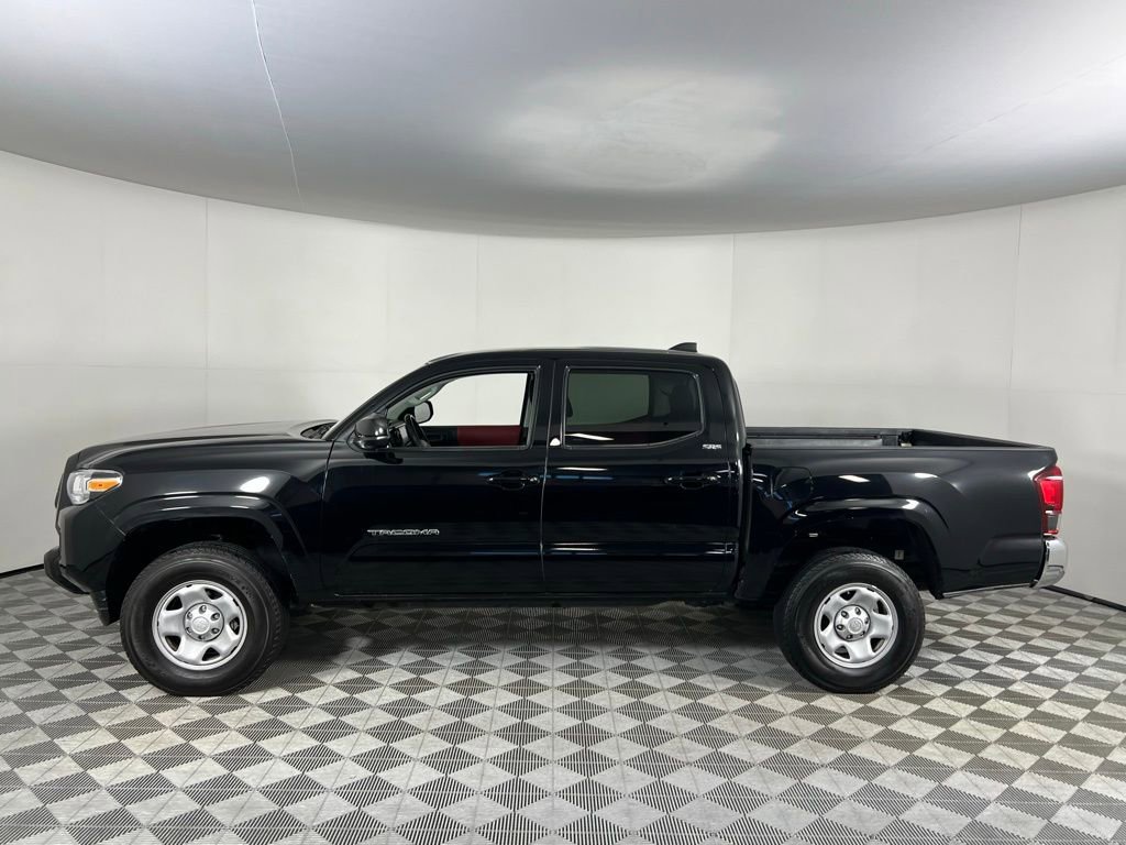 Used 2023 Toyota Tacoma SR image 9