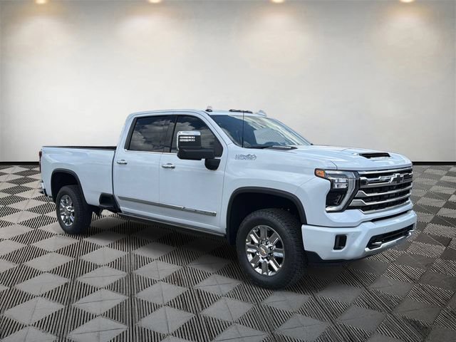New 2026 Chevrolet Silverado 3500 High Country w/ High Country Premium Package AWD/4WD image 3