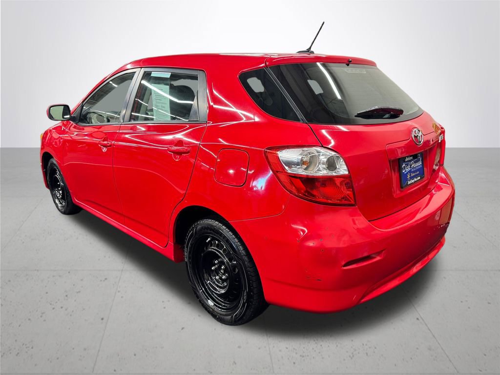 Used 2011 Toyota Matrix image 4