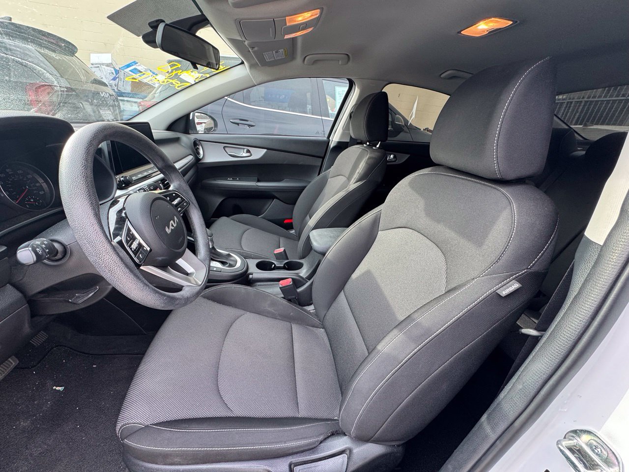 Certified 2023 Kia Forte LXS w/ LXS Technology Package FWD image 6