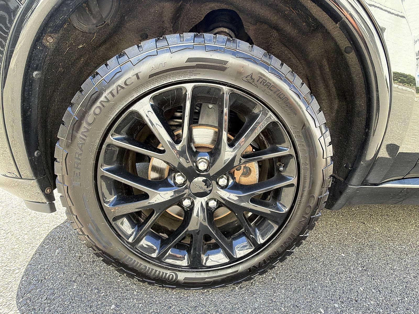 Used 2016 Dodge Durango Limited w/ Premium Group AWD/4WD image 16