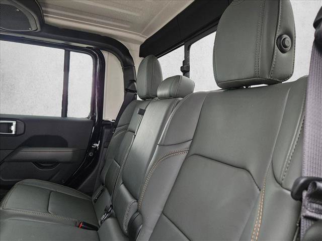New 2026 Jeep Gladiator Mojave AWD/4WD image 15