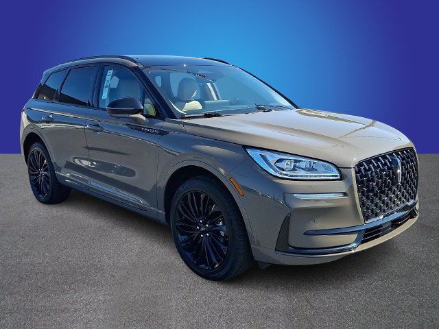 Certified 2025 Lincoln Corsair Reserve w/ Equipment Group 202A AWD/4WD image 3