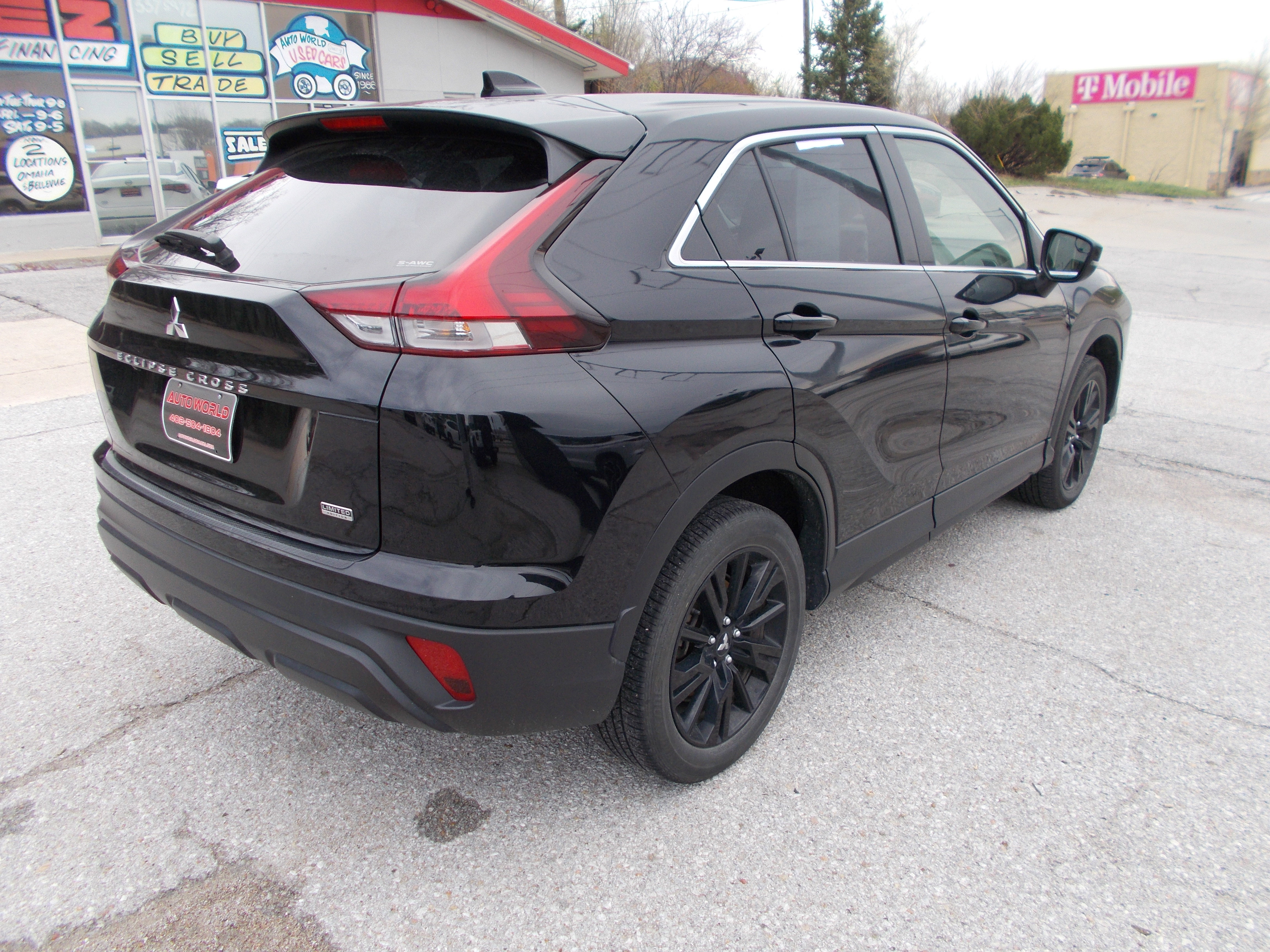 Used 2024 Mitsubishi Eclipse Cross LE AWD/4WD image 5