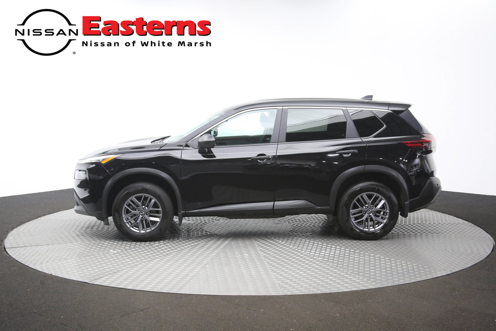 Used 2023 Nissan Rogue S AWD/4WD image 54