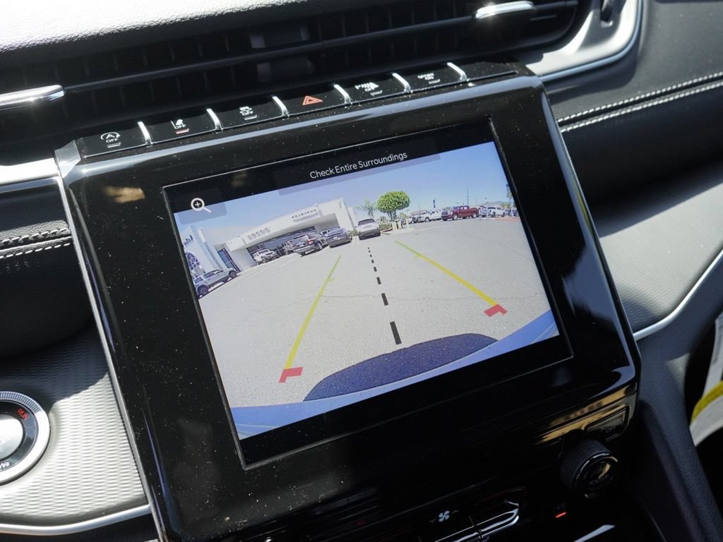 New 2026 Jeep Grand Cherokee Laredo RWD image 15