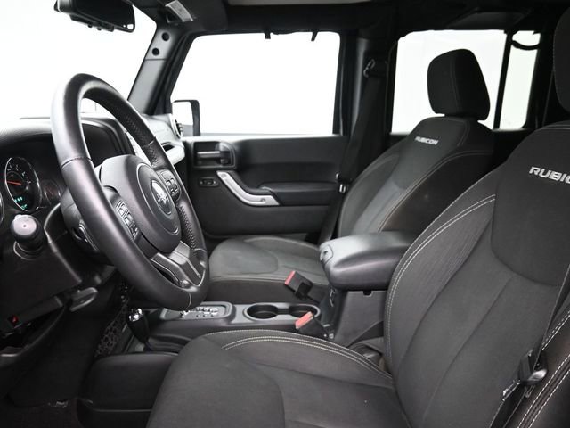 Used 2016 Jeep Wrangler Unlimited Rubicon w/ Connectivity Group image 17