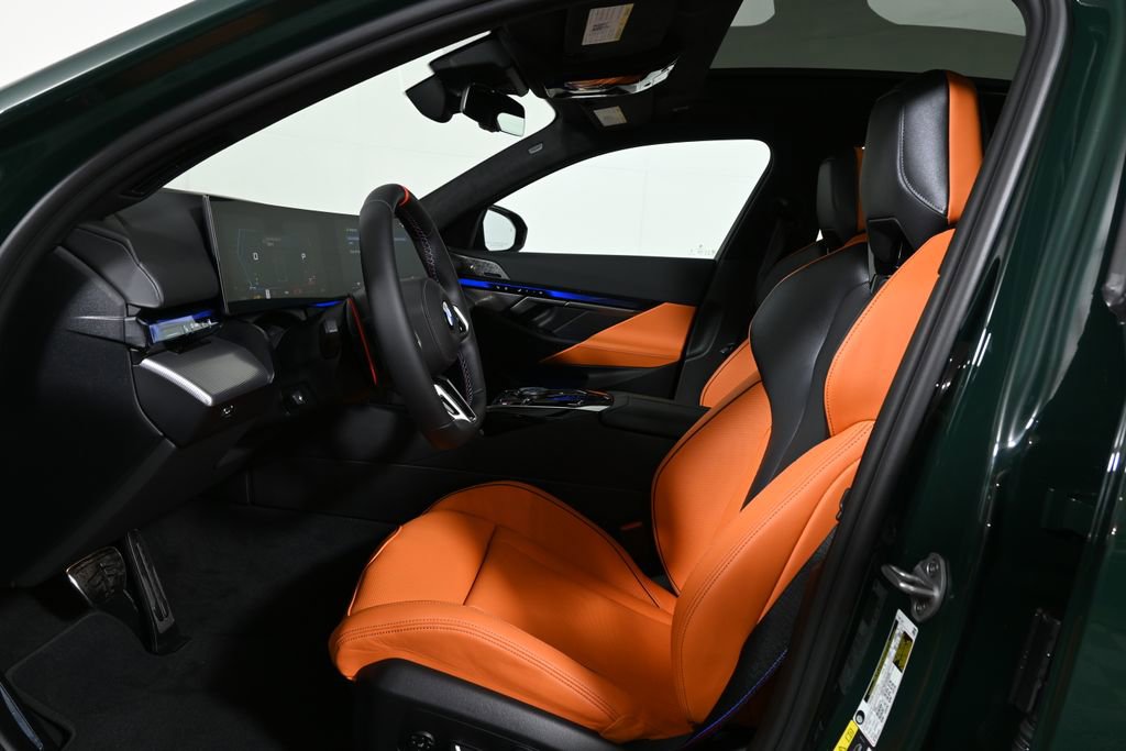 New 2026 BMW M5 w/ Executive Package AWD/4WD image 3