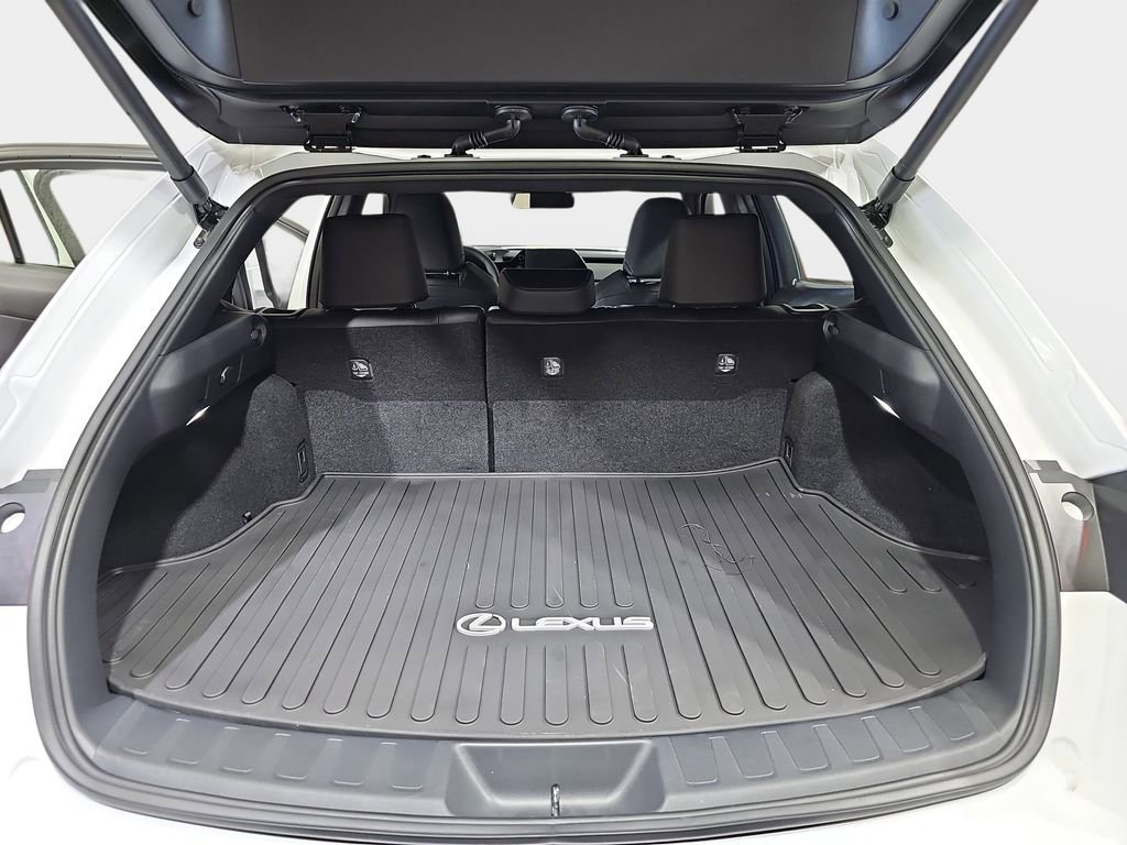 New 2026 Lexus UX 300h AWD image 14
