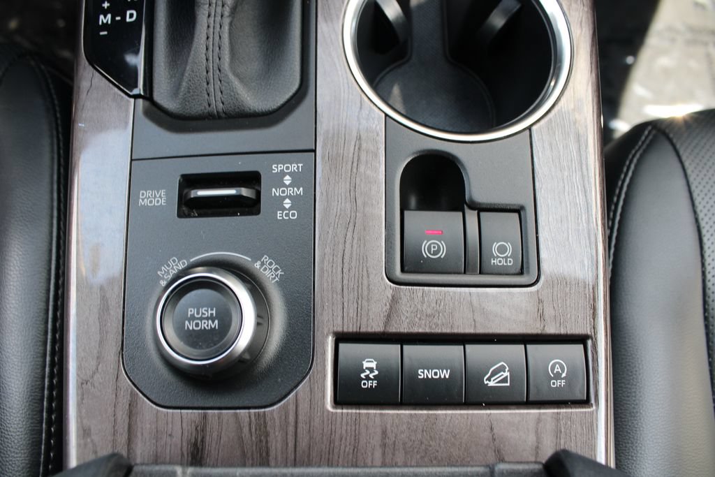 Used 2021 Toyota Highlander Platinum AWD/4WD image 21