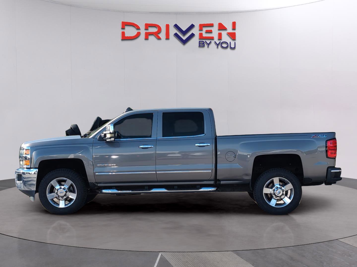 Used 2017 Chevrolet Silverado 2500 LTZ w/ Vortec Plus Package image 2