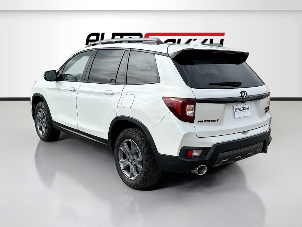 Used 2025 Honda Passport TrailSport image 5