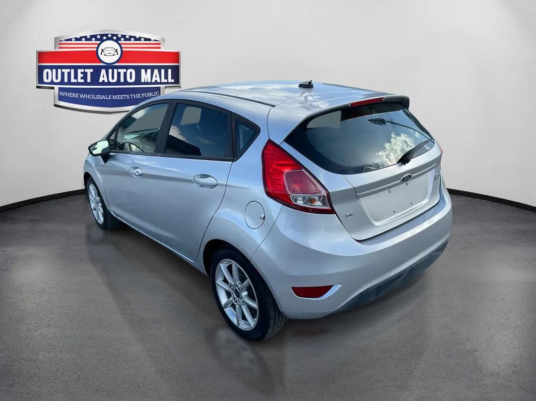 Used 2016 Ford Fiesta SE w/ Equipment Group 201A image 5
