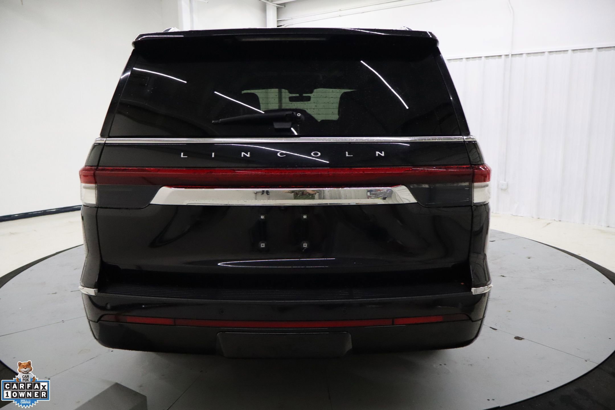 Used 2022 Lincoln Navigator L Reserve image 4