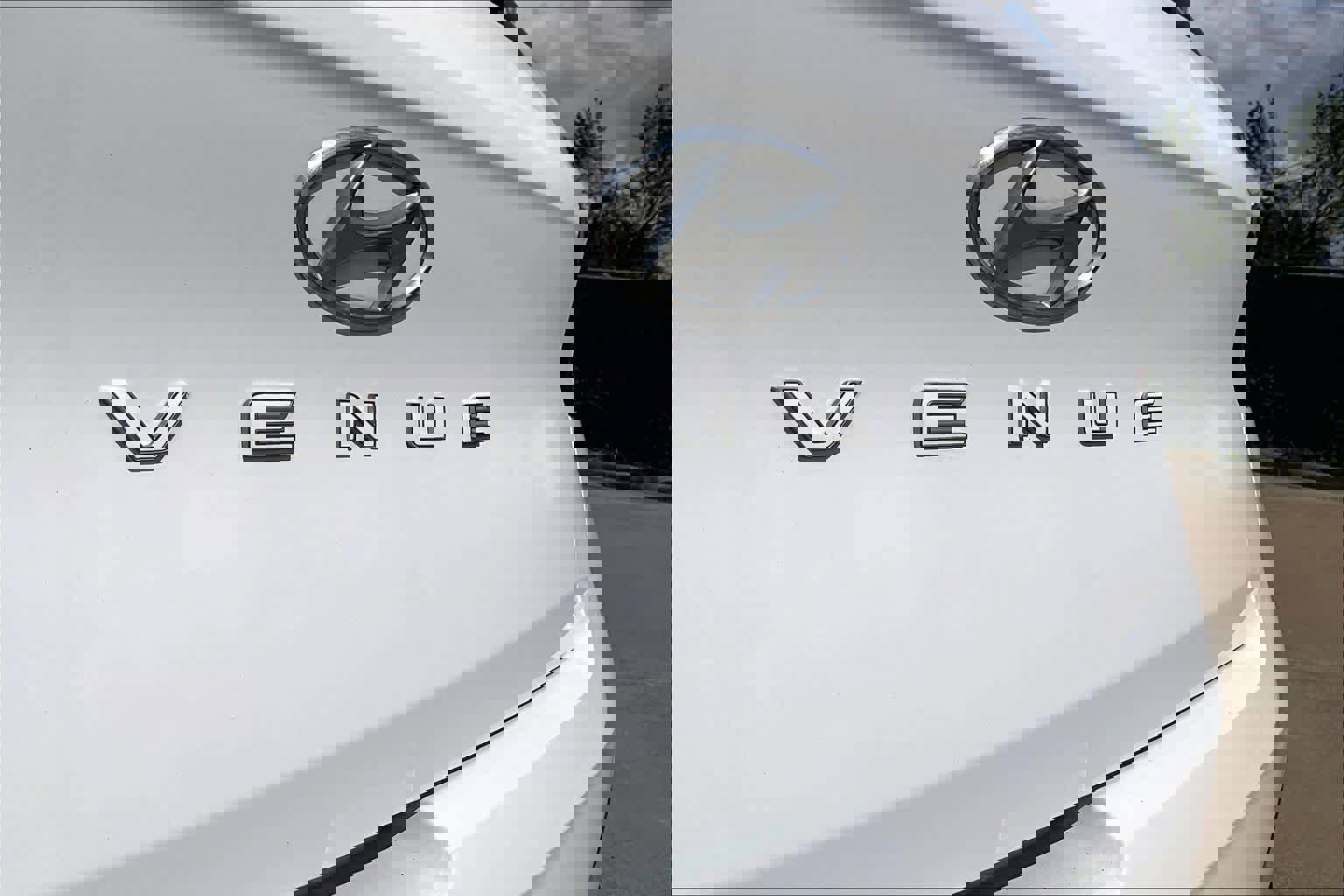 Used 2023 Hyundai Venue SEL w/ Cargo Package image 29