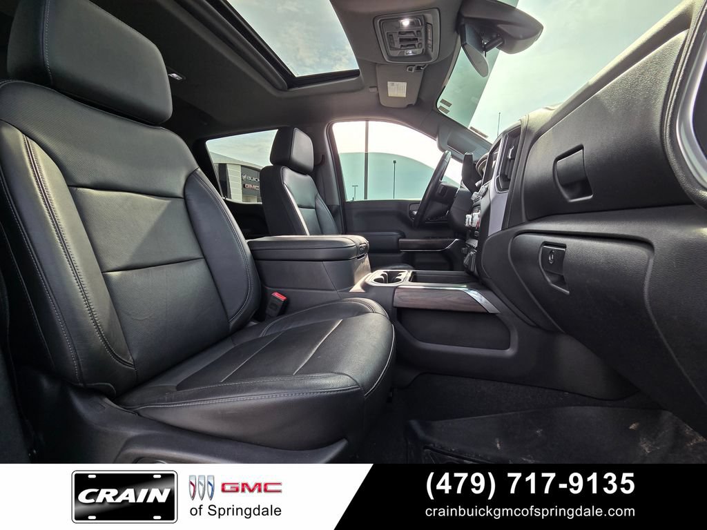 Used 2019 GMC Sierra 1500 SLT w/ SLT Premium Plus Package AWD/4WD image 29
