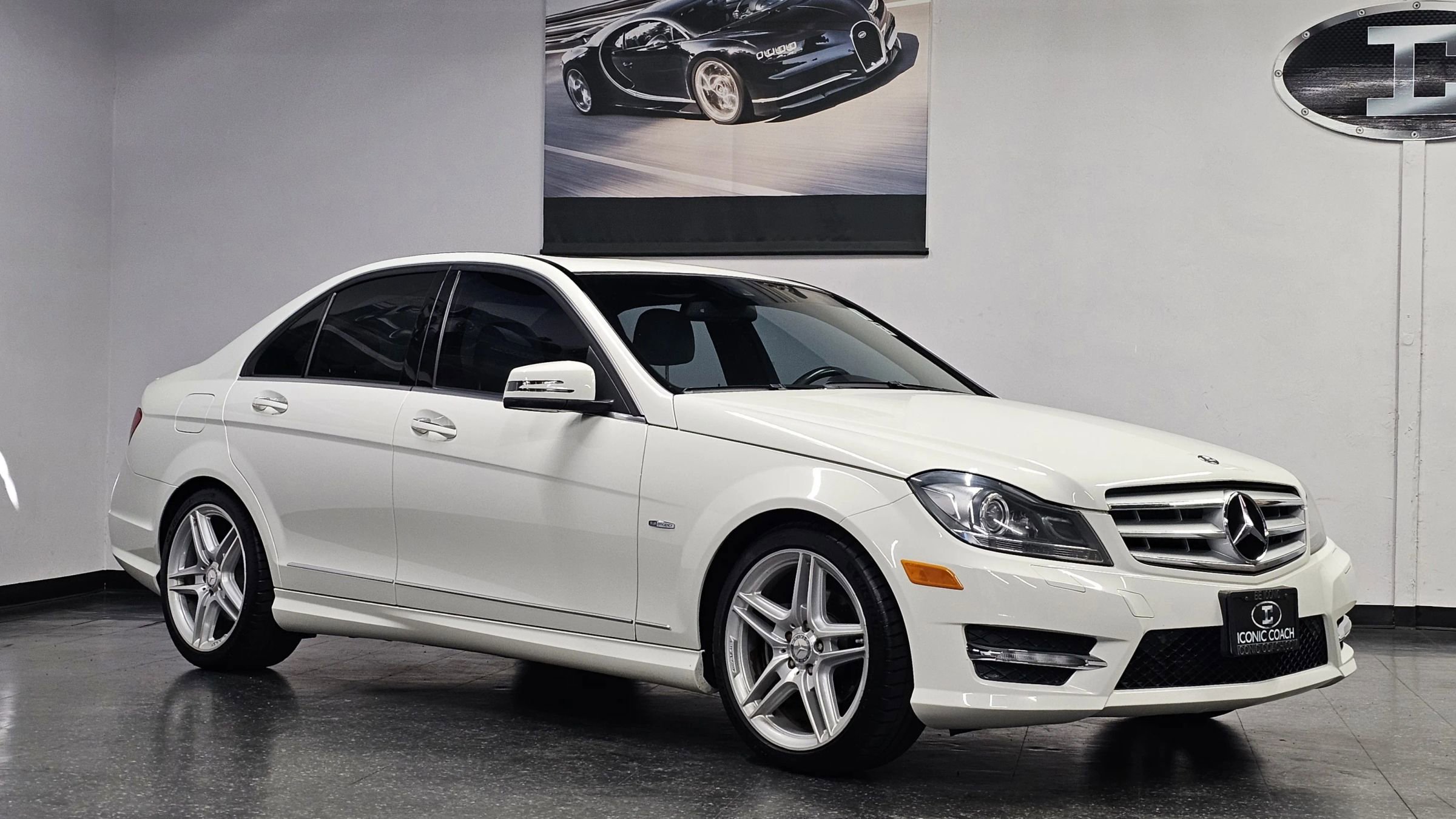 Used 2012 Mercedes-Benz C 250 Sedan image 2