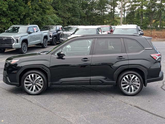 Used 2025 Subaru Forester Touring w/ Protection Package AWD/4WD image 4
