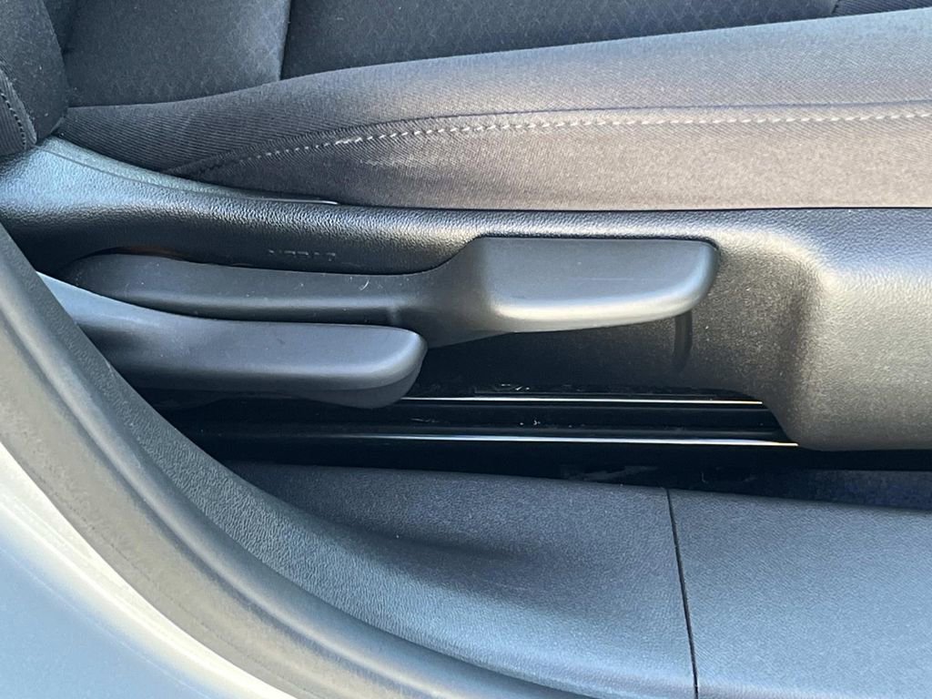 Used 2022 Chevrolet Malibu LT image 19