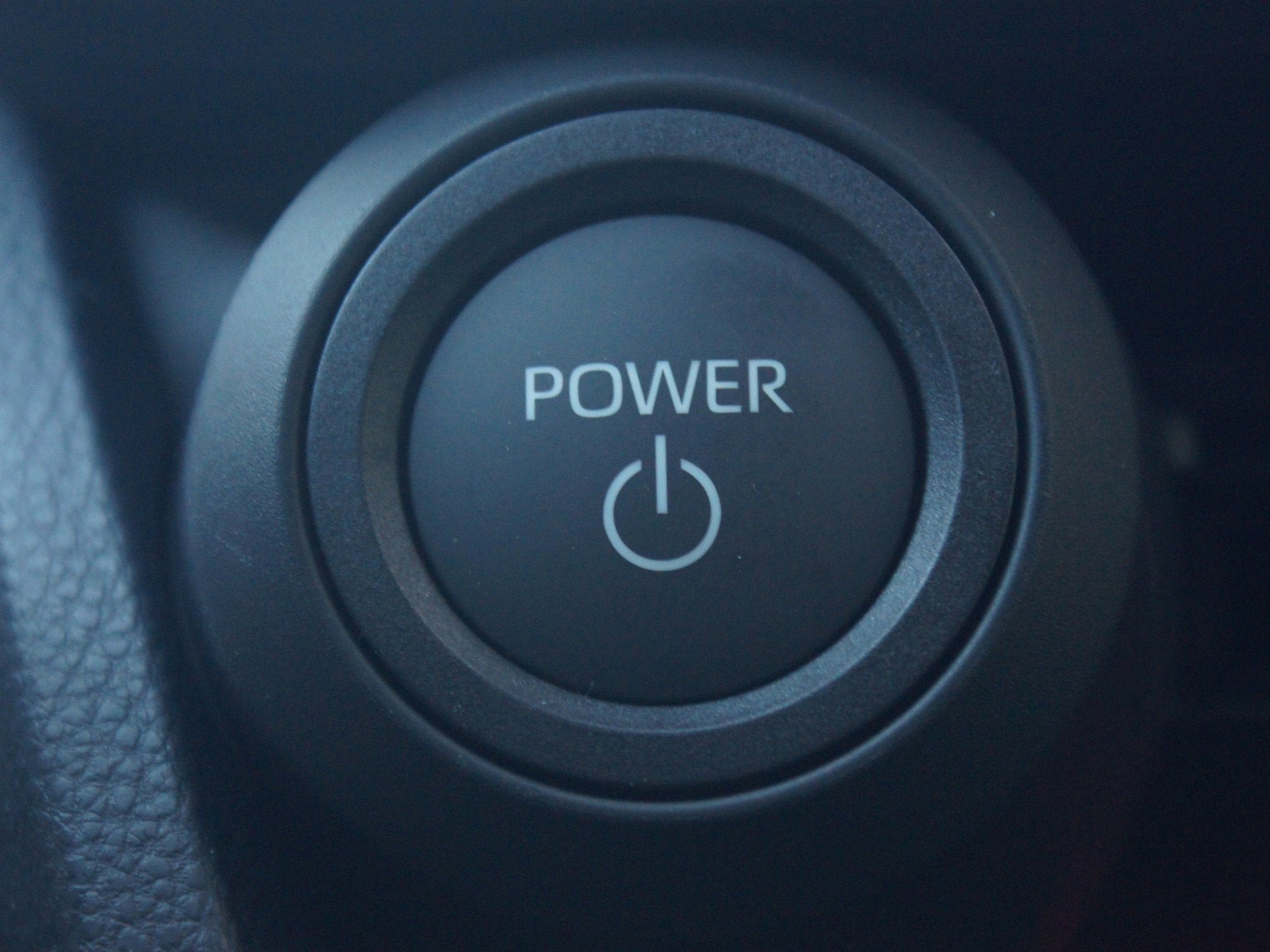 New 2026 Toyota Prius Plug-In Hybrid FWD image 15