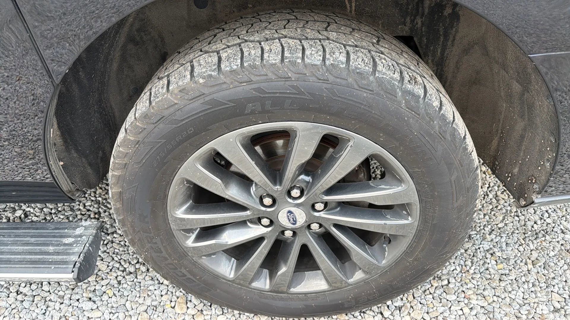 Used 2021 Ford Expedition Max Limited image 2