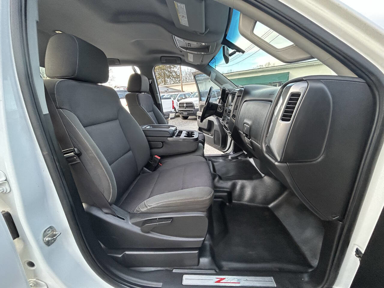 Used 2015 Chevrolet Silverado 2500 LT w/ Z71 Package, Off-Road image 23