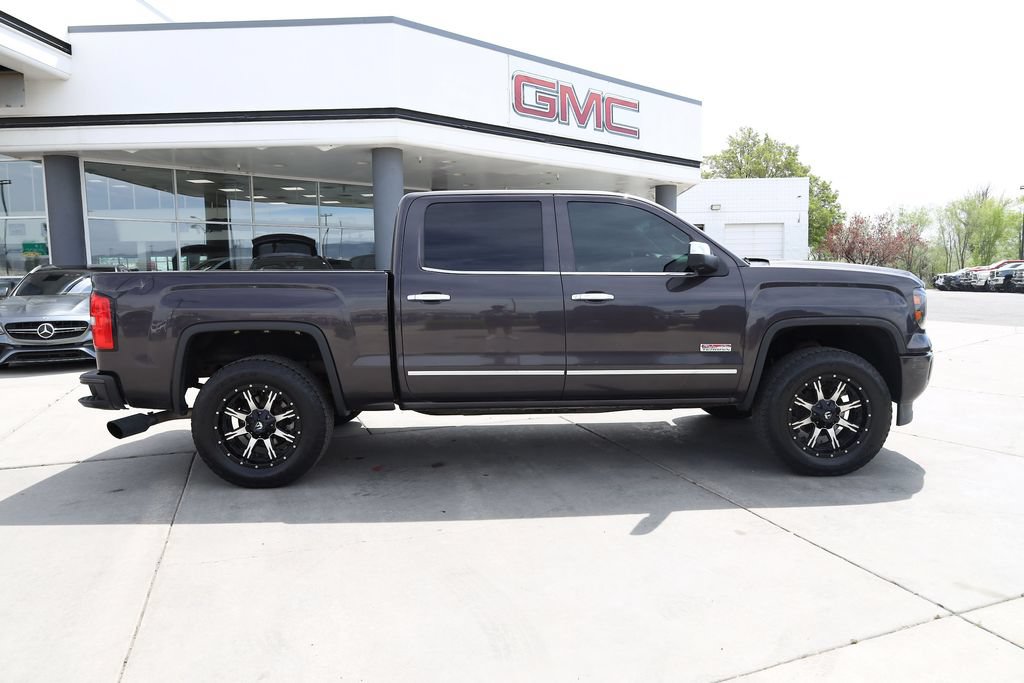 Used 2015 GMC Sierra 1500 SLT w/ All-Terrain Package AWD/4WD image 7