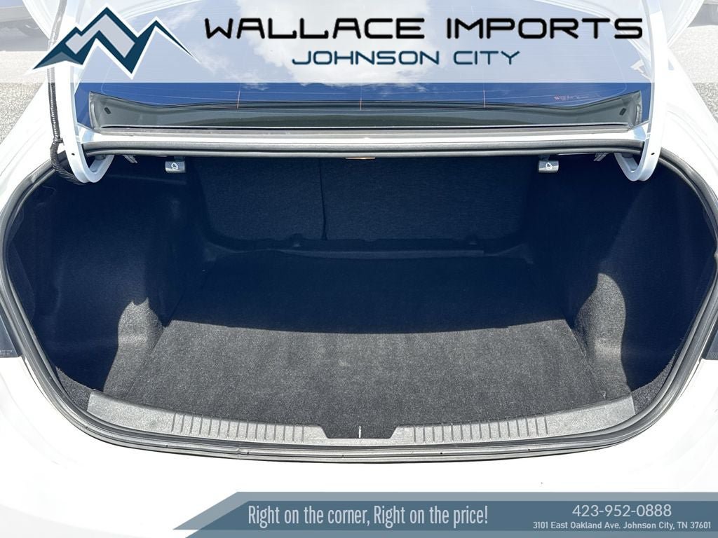 Used 2023 Chevrolet Malibu LT w/ Driver Confidence Package FWD image 42