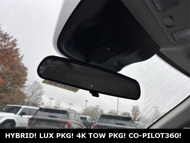 New 2025 Ford Maverick XLT w/ Equipment Group 301A image 20