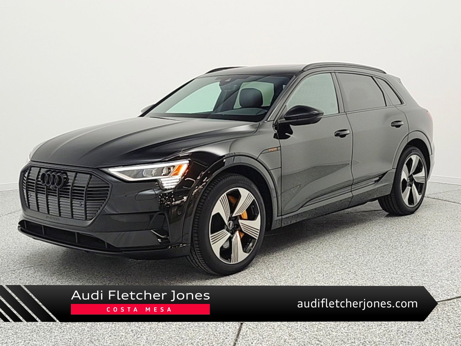 Used 2023 Audi e-tron Premium Plus w/ Premium Plus Package AWD/4WD image 1
