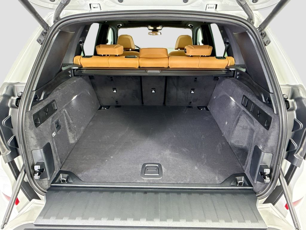 New 2026 BMW X5 xDrive40i w/ Executive Package image 27