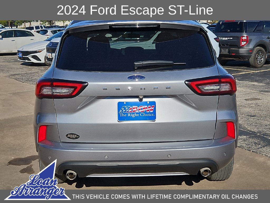 Used 2024 Ford Escape ST-Line w/ Tech Pack #1 FWD image 11
