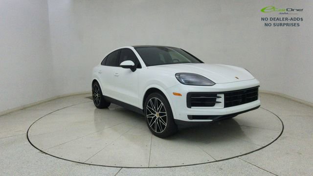 Used 2024 Porsche Cayenne Coupe AWD/4WD image 63