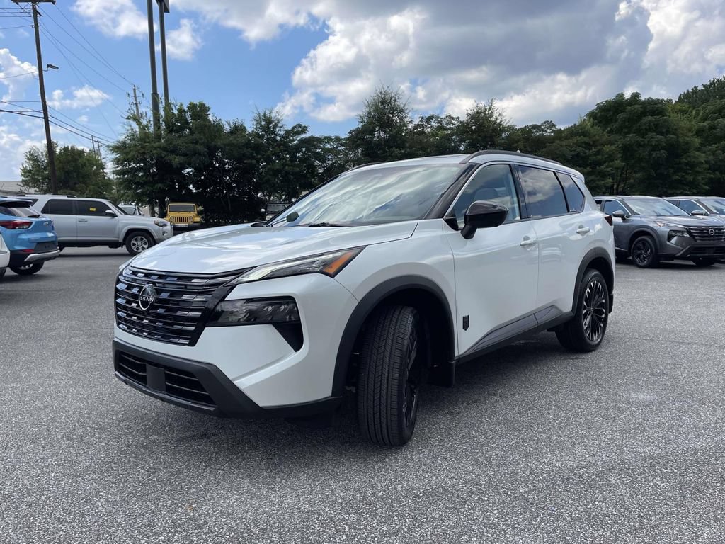 New 2026 Nissan Rogue Dark Armor FWD image 5