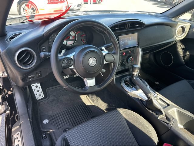 Used 2019 Toyota 86 RWD image 26
