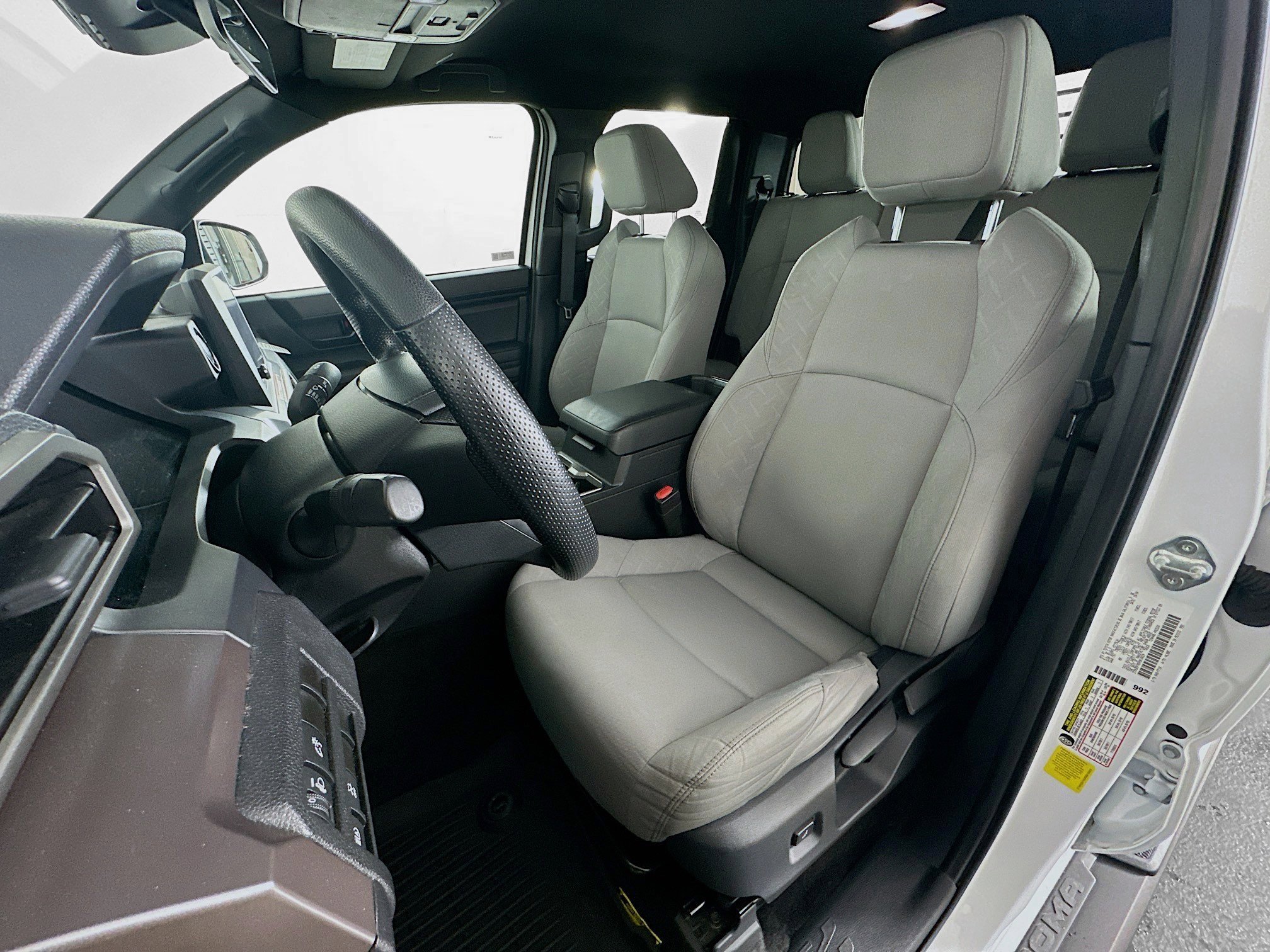 Used 2024 Toyota Tacoma SR5 image 13