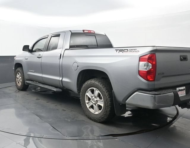 Used 2018 Toyota Tundra SR5 w/ SR5 Upgrade Package RWD image 3