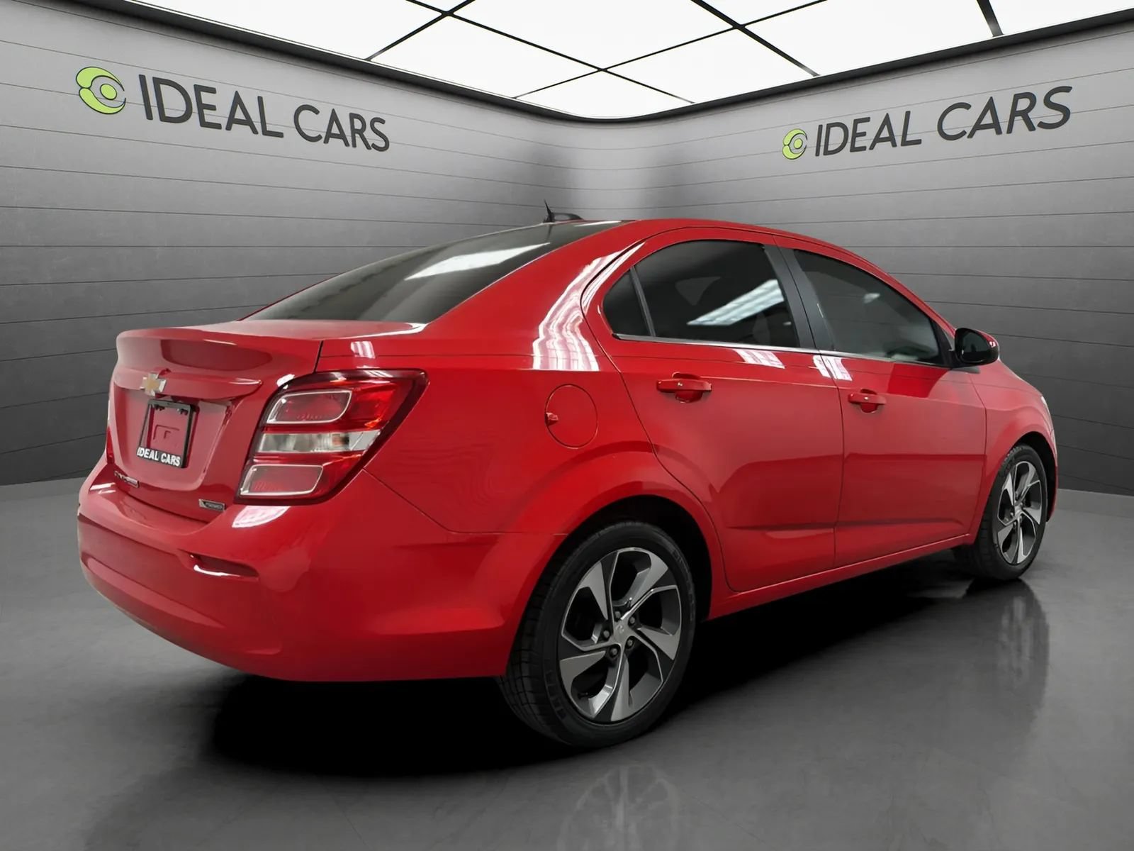 Used 2017 Chevrolet Sonic Premier FWD image 5