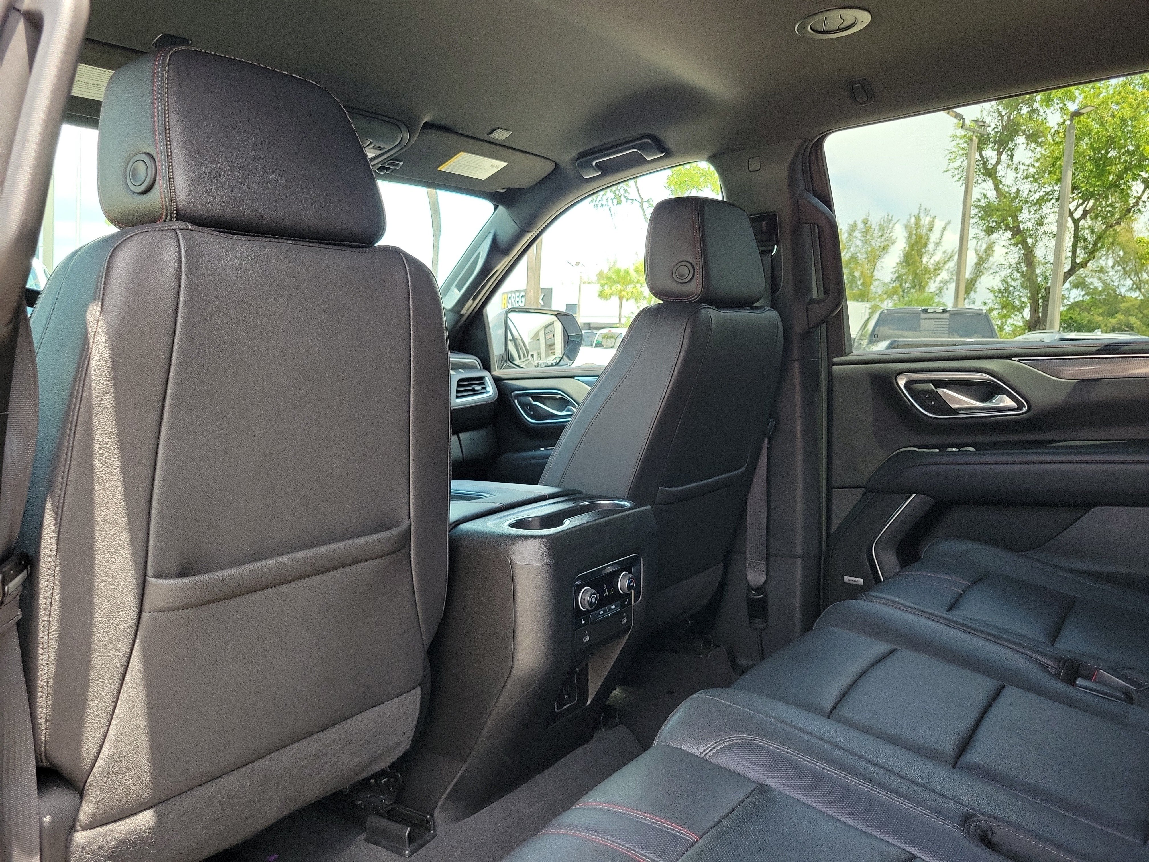 Used 2023 Chevrolet Tahoe RST w/ Sport Performance Package AWD/4WD image 15